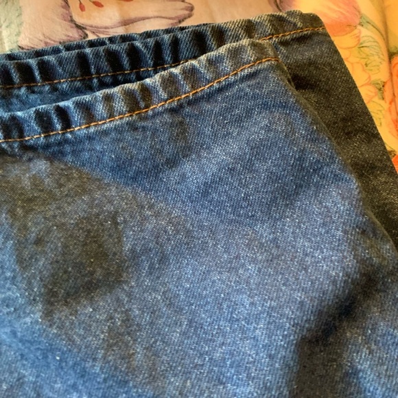 PrettyLittleThing Blue Flare & Wide Leg Jeans - Picture 2 of 12